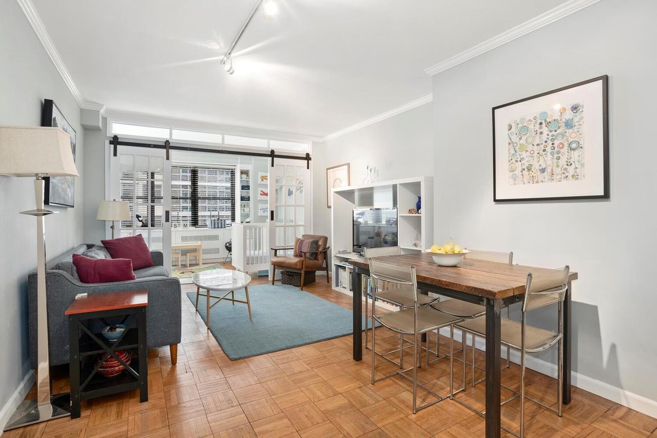 399 E 72nd St, #8D
