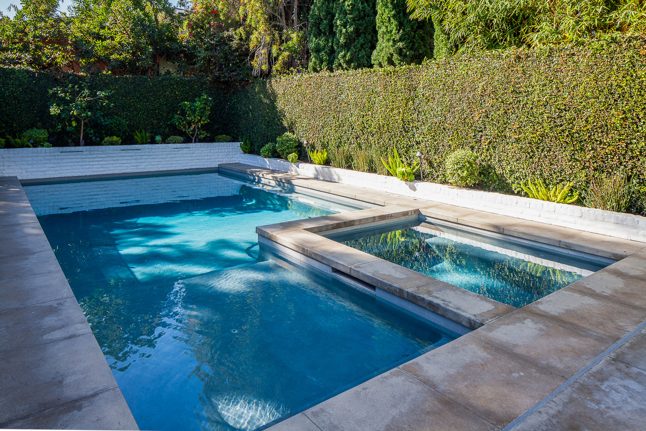 2431 Santiago Drive