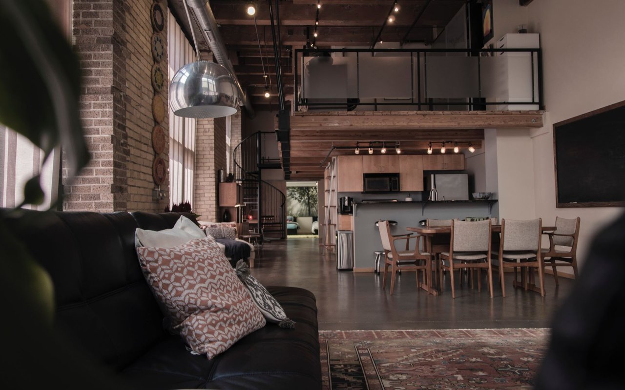 Luxury Real Estate – What Should Buyers Obsess Over?