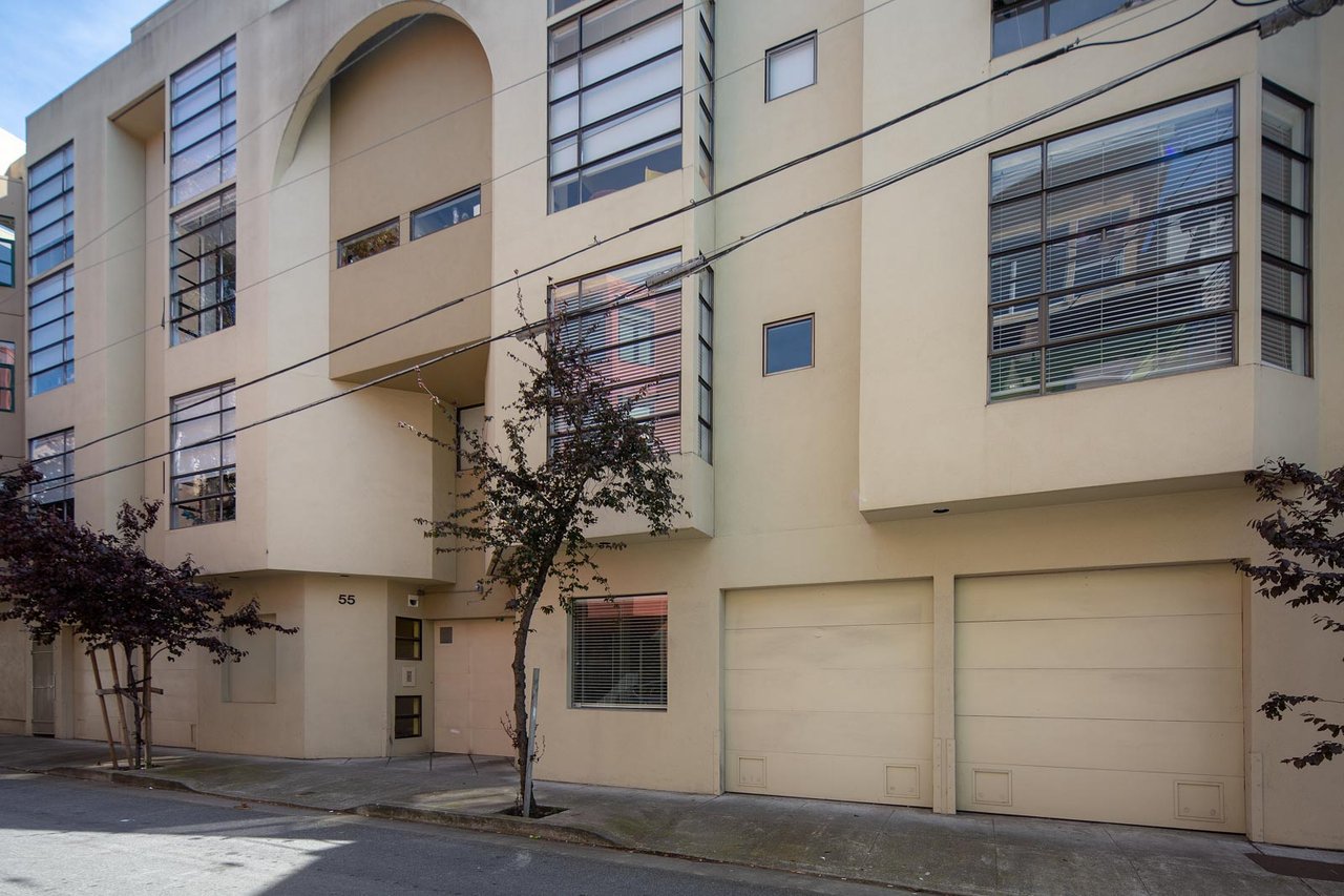 VANDEWATER STREET CONDOMINIUMS