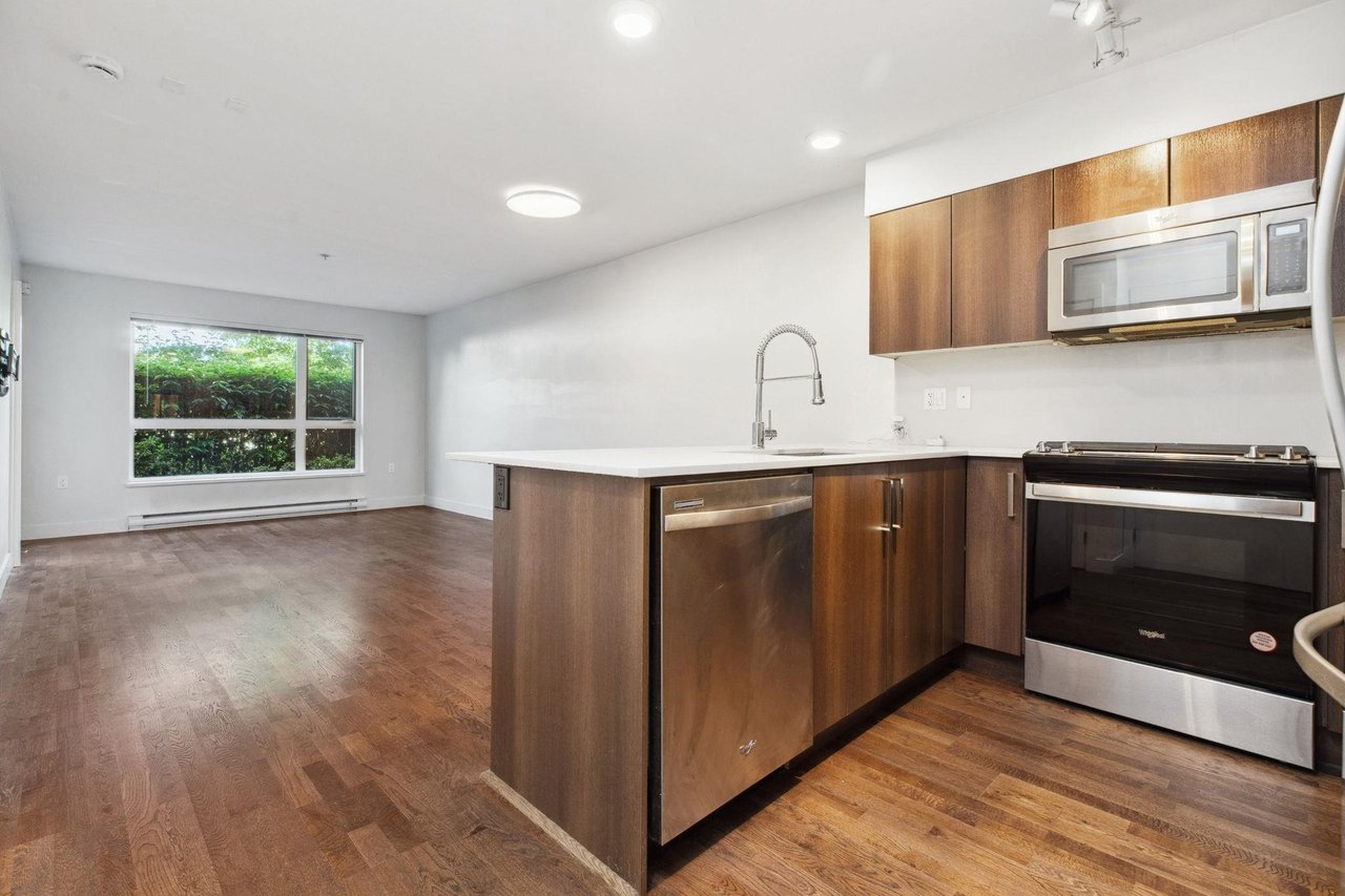 107-7088 14th Ave