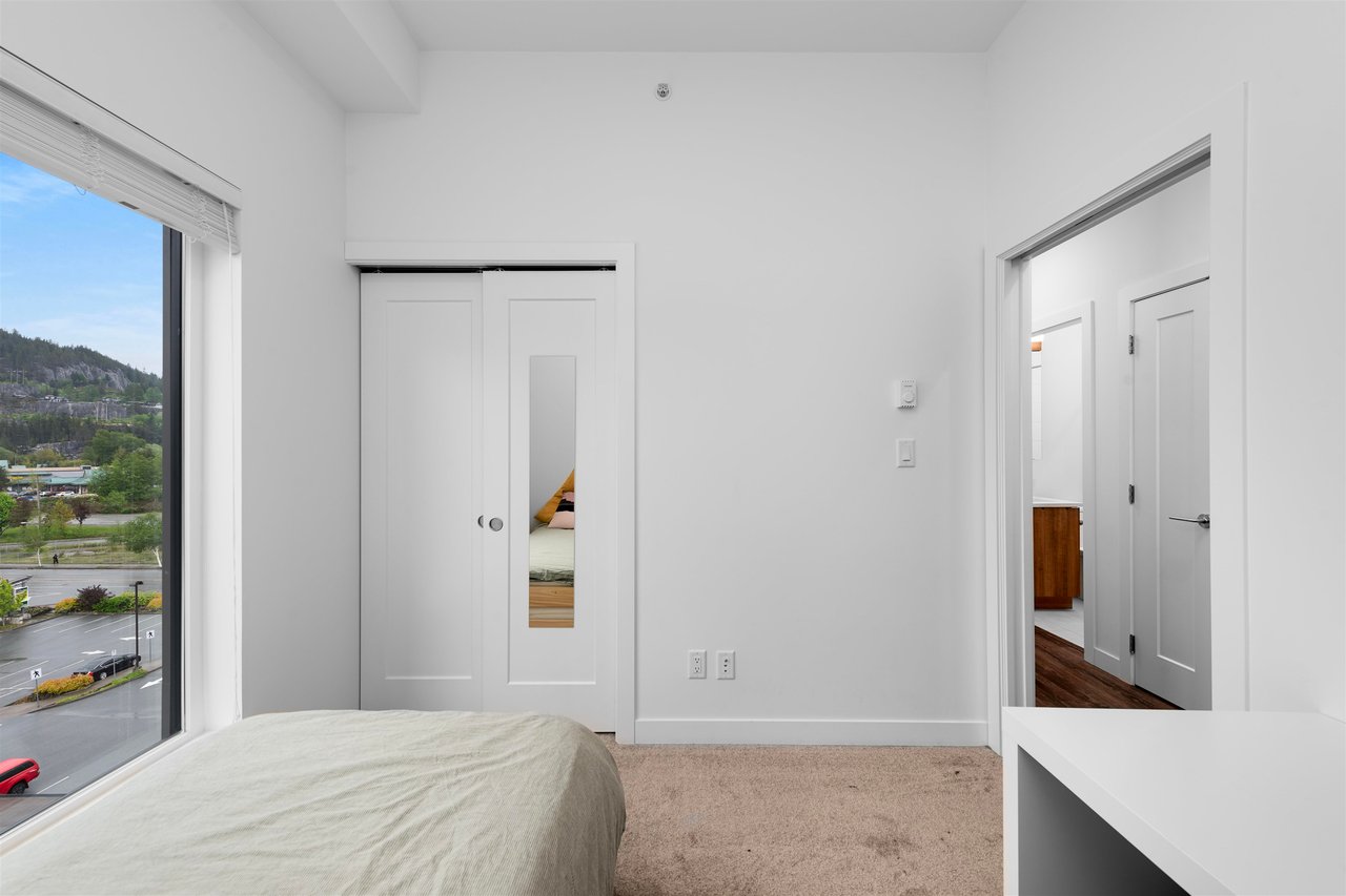 606-1365 Pemberton Ave