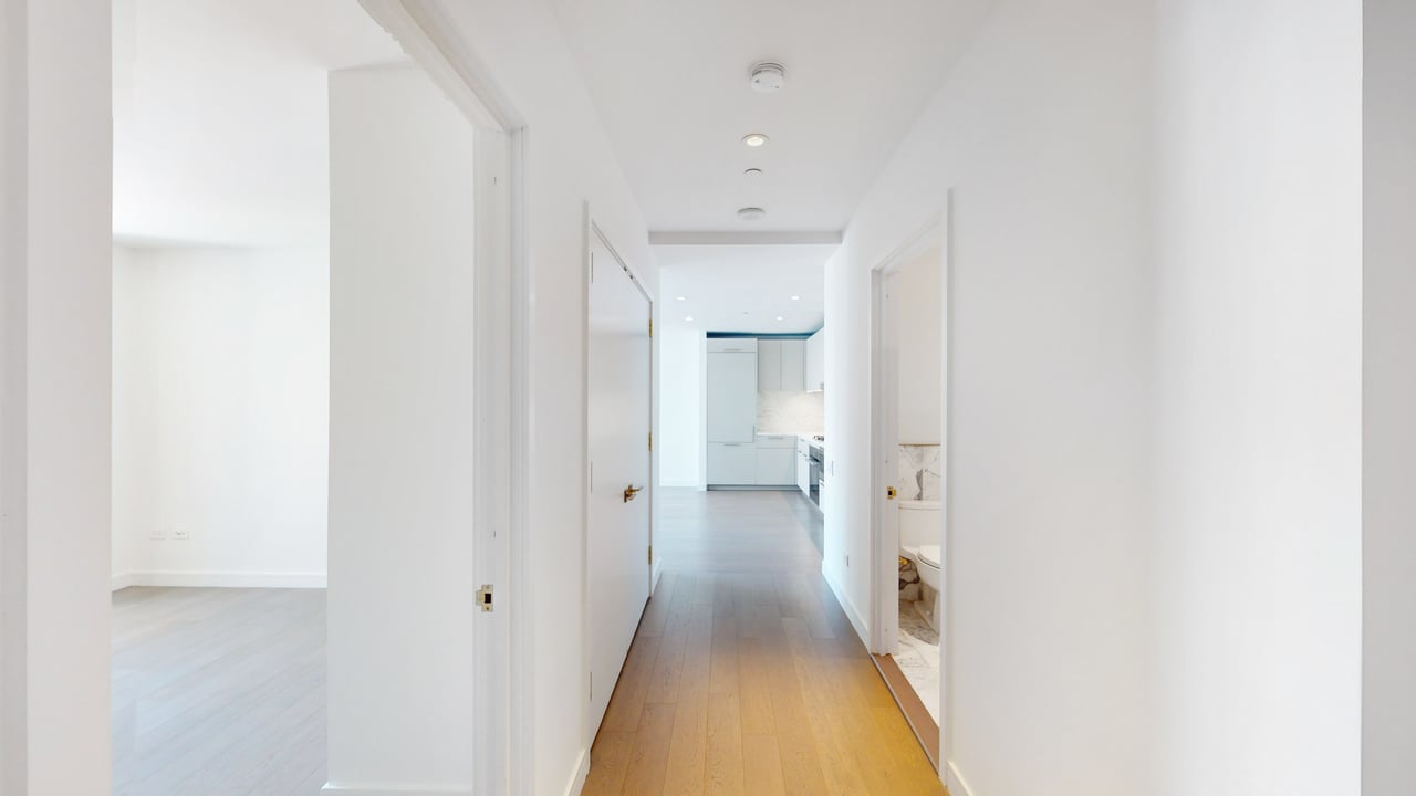 305 East 51st - Halcyon - Spacious 1 Bed