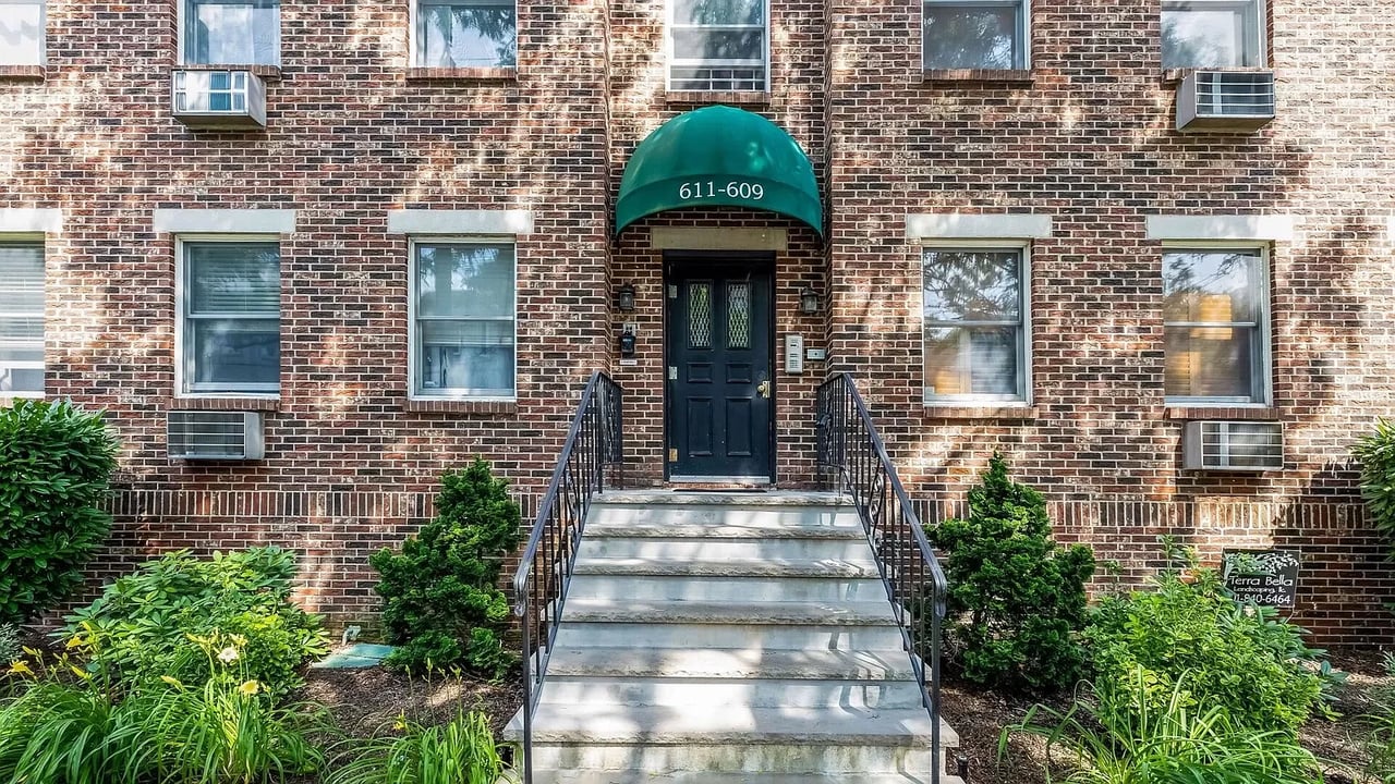 609 Madison St Unit B