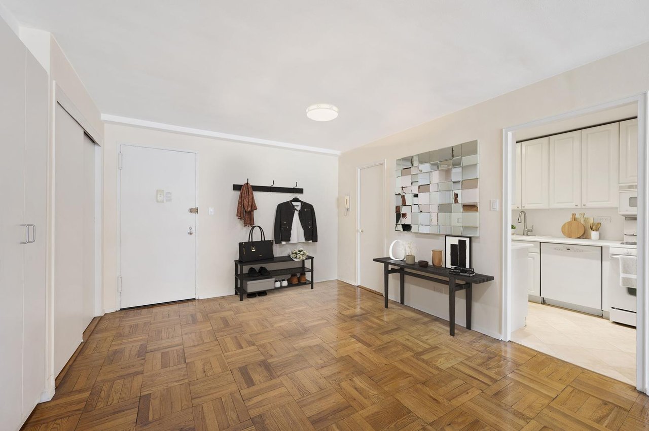 315 East 70th Street, Apt 12-U