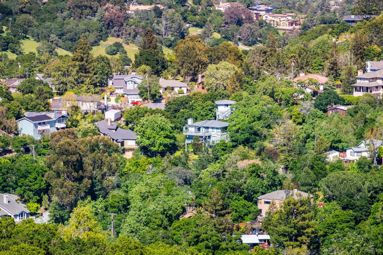 greenfield-avenue-photo.jpg