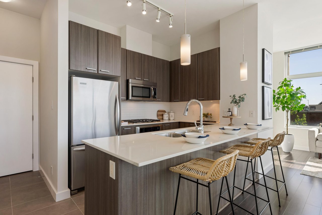 303-2955 Atlantic Avenue, Coquitlam