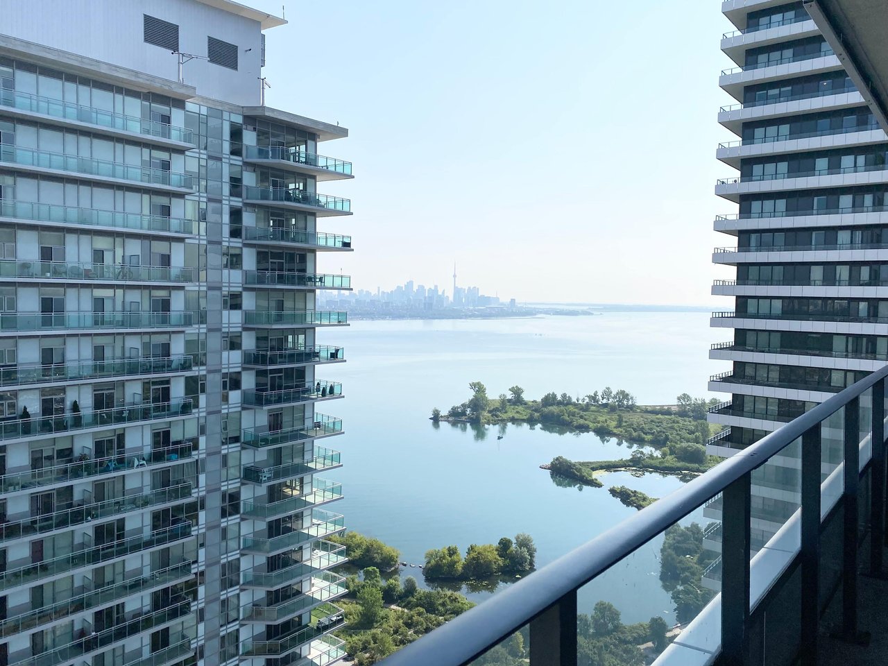 30 Shore Breeze Dr Unit: 3715