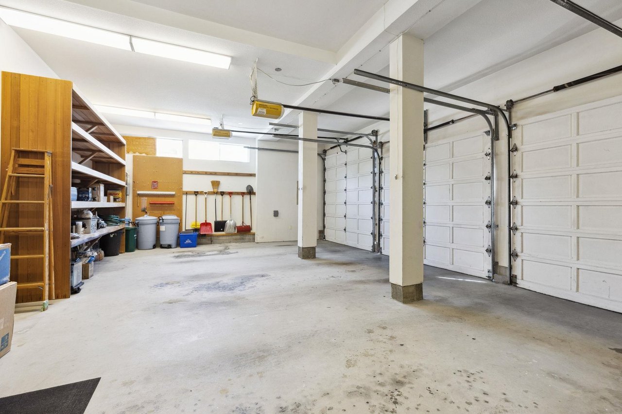 1411 Chippendale Rd