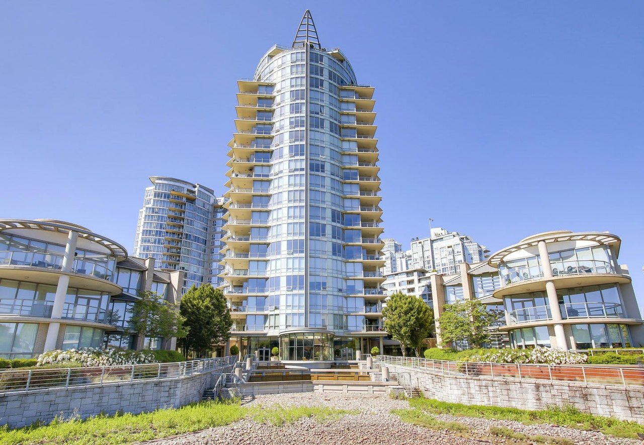  1328 Marinaside Crescent, #705