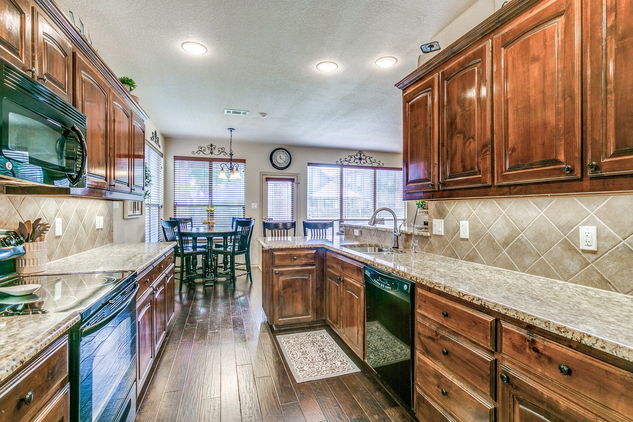 13078 Red Robin Drive