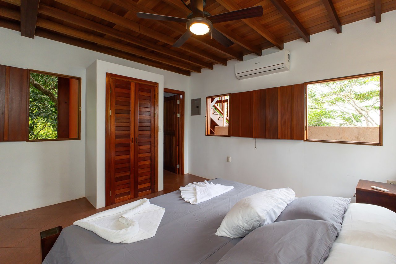 Waterfall Beachfront Estate, Osa, Puntarenas