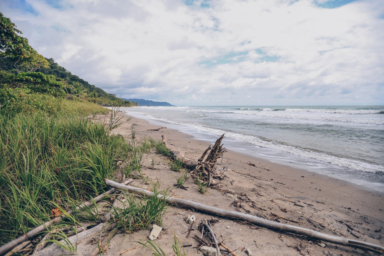 Beachfront Development Acreage, Santa Teresa, Puntarenas