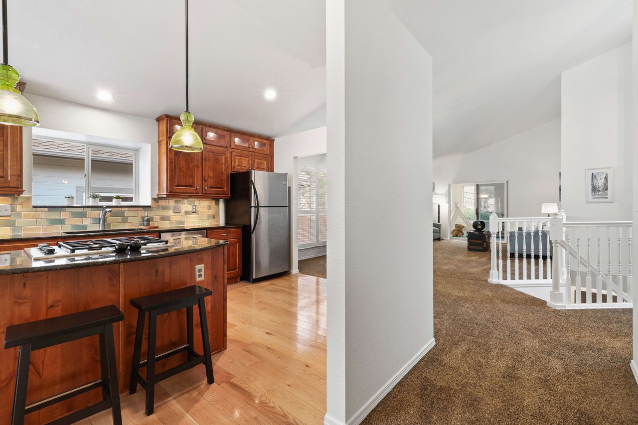 5423 Lions Gate Lane