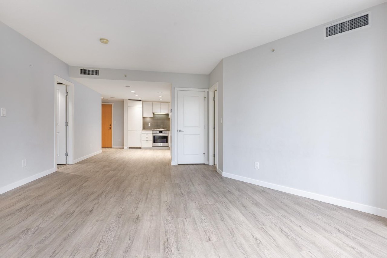 618-8333 Sweet Ave