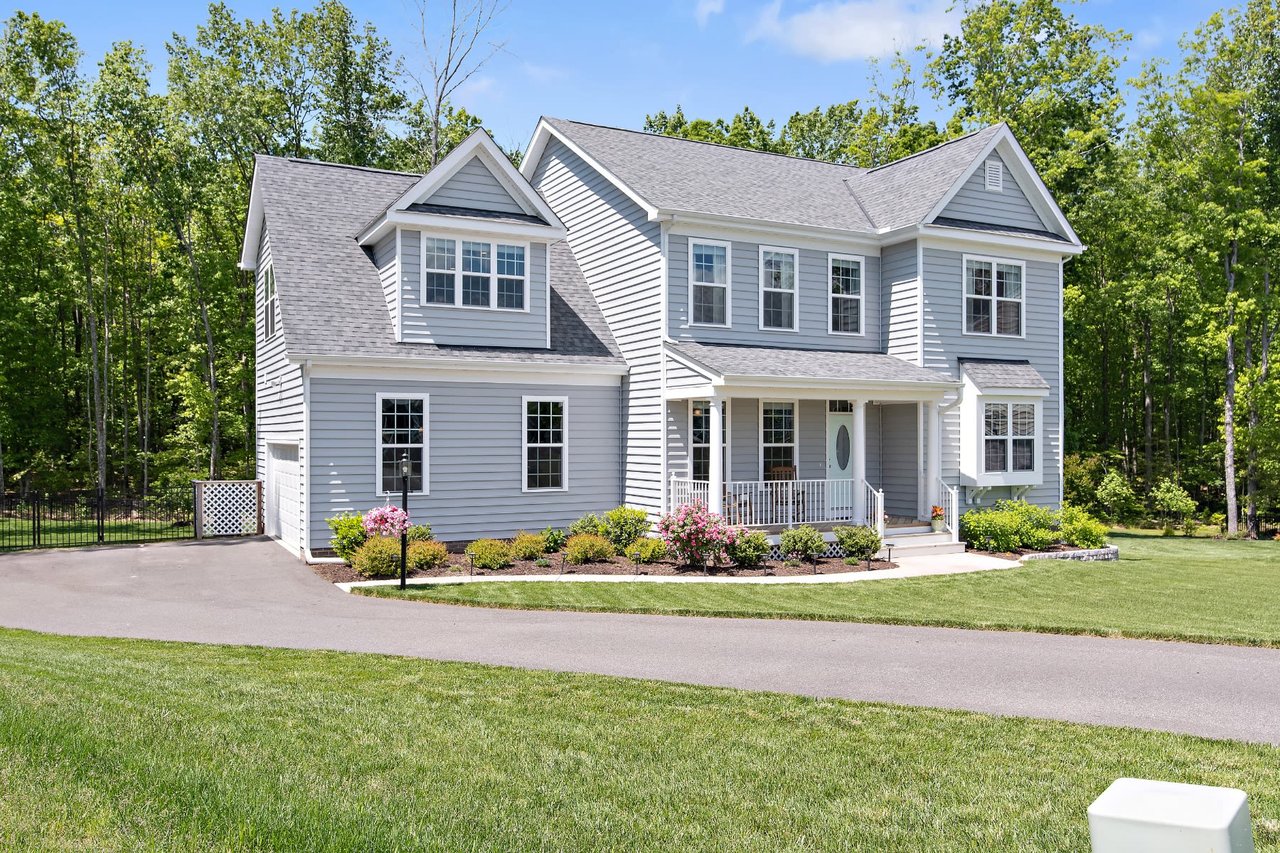 9006 Lavenham Place