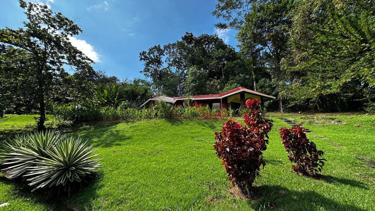 A Tranquil Haven: Prime Investment Opportunity in Uvita's Lush River Enclave