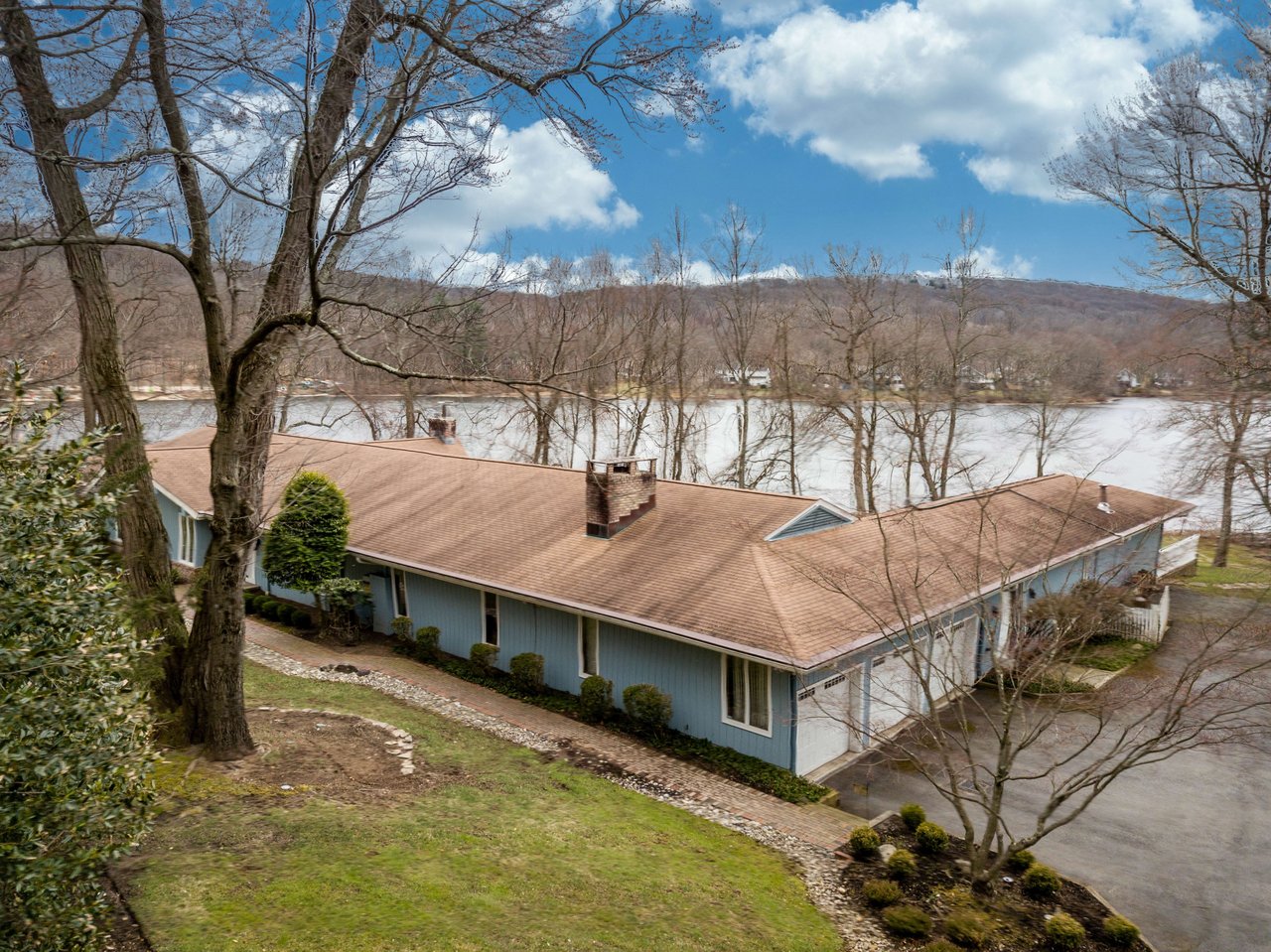 20 Radtke Road, Randolph, NJ 07869