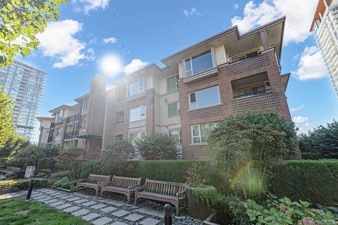 209-4728 Dawson St