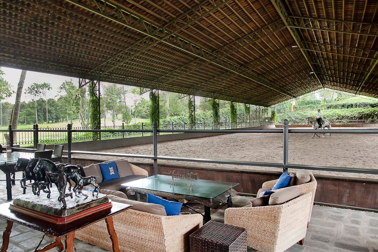 Colonial Equestrian Golf Estate, Heredia