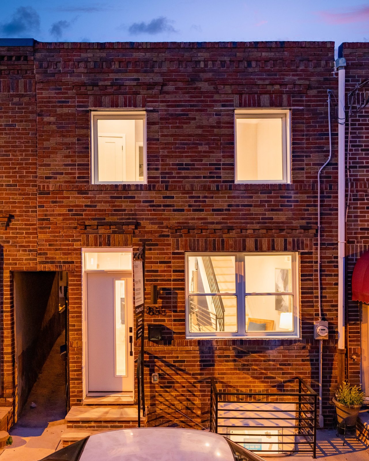 833 Sears Street