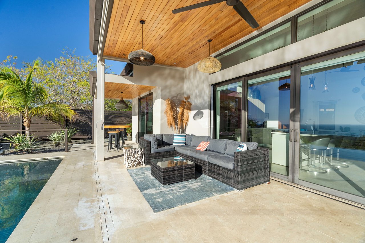 Casa Malibu | Stunning home in La Jolla neighborhood