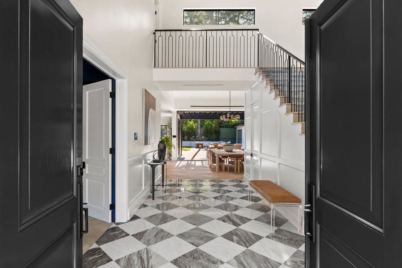 1949 Coldwater Canyon Dr, Beverly Hills