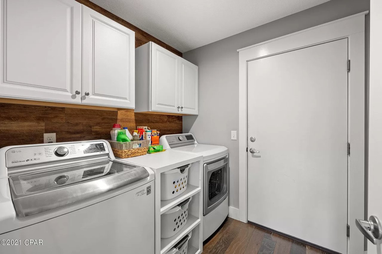 3606 AZALEA Court
