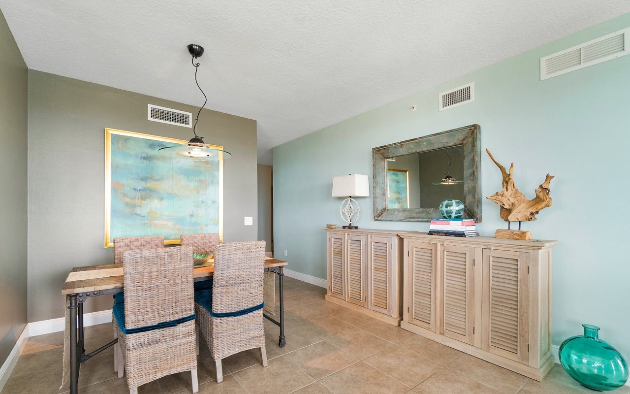 625 Casa Loma Blvd, #702