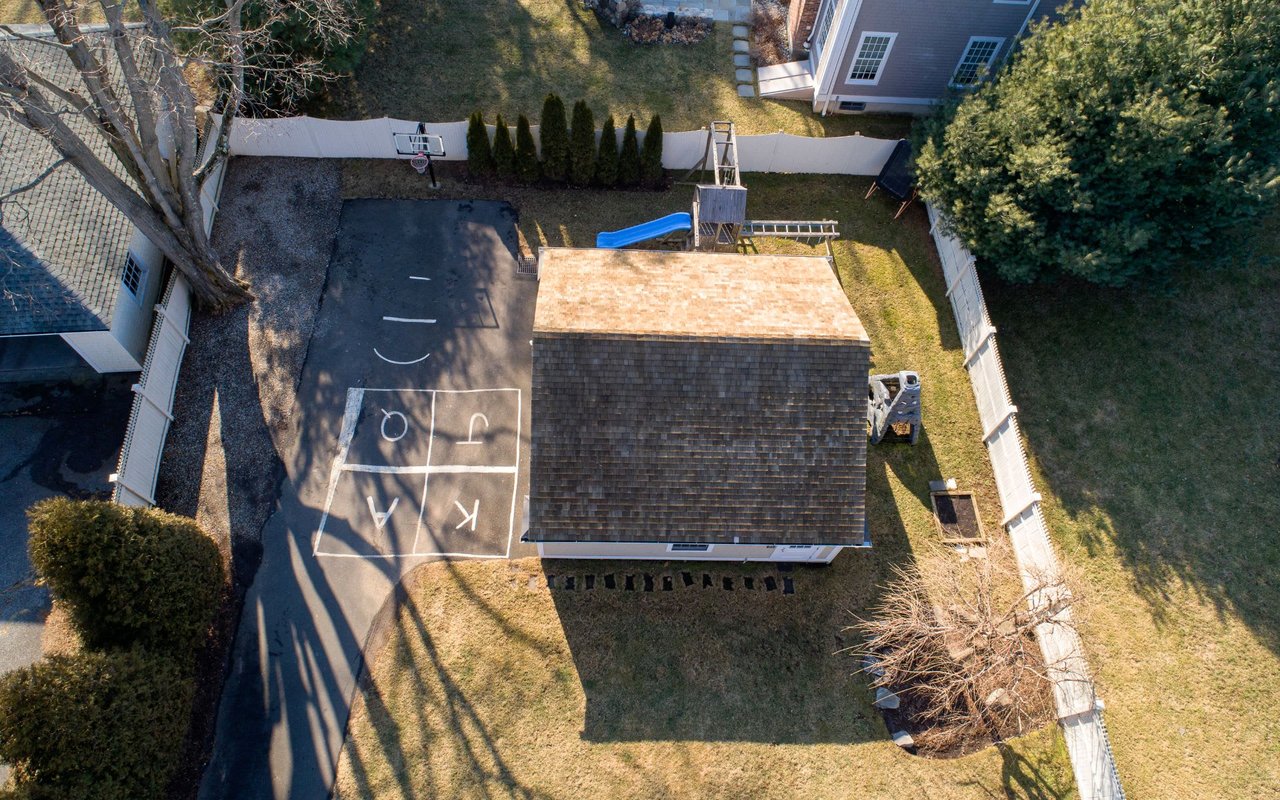 965 Old Post Rd