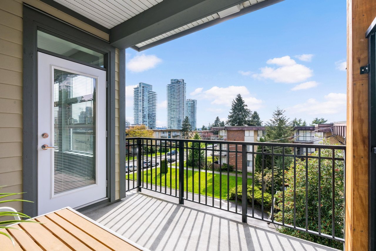 302-607 Cottonwood Ave