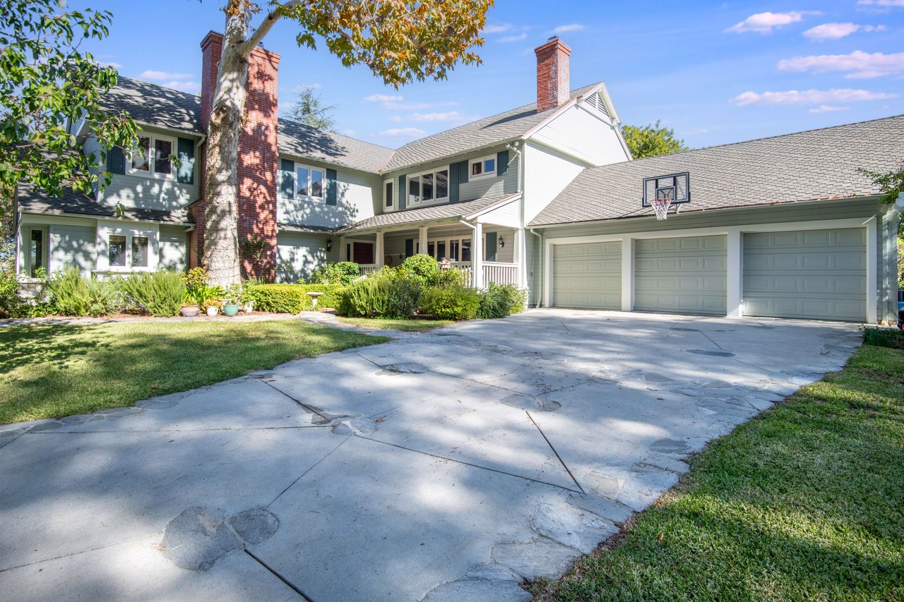 12184 Laurel Terrace Dr