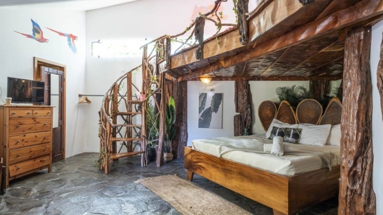 Luxury Rental Investment Estate, Jaco, Puntarenas