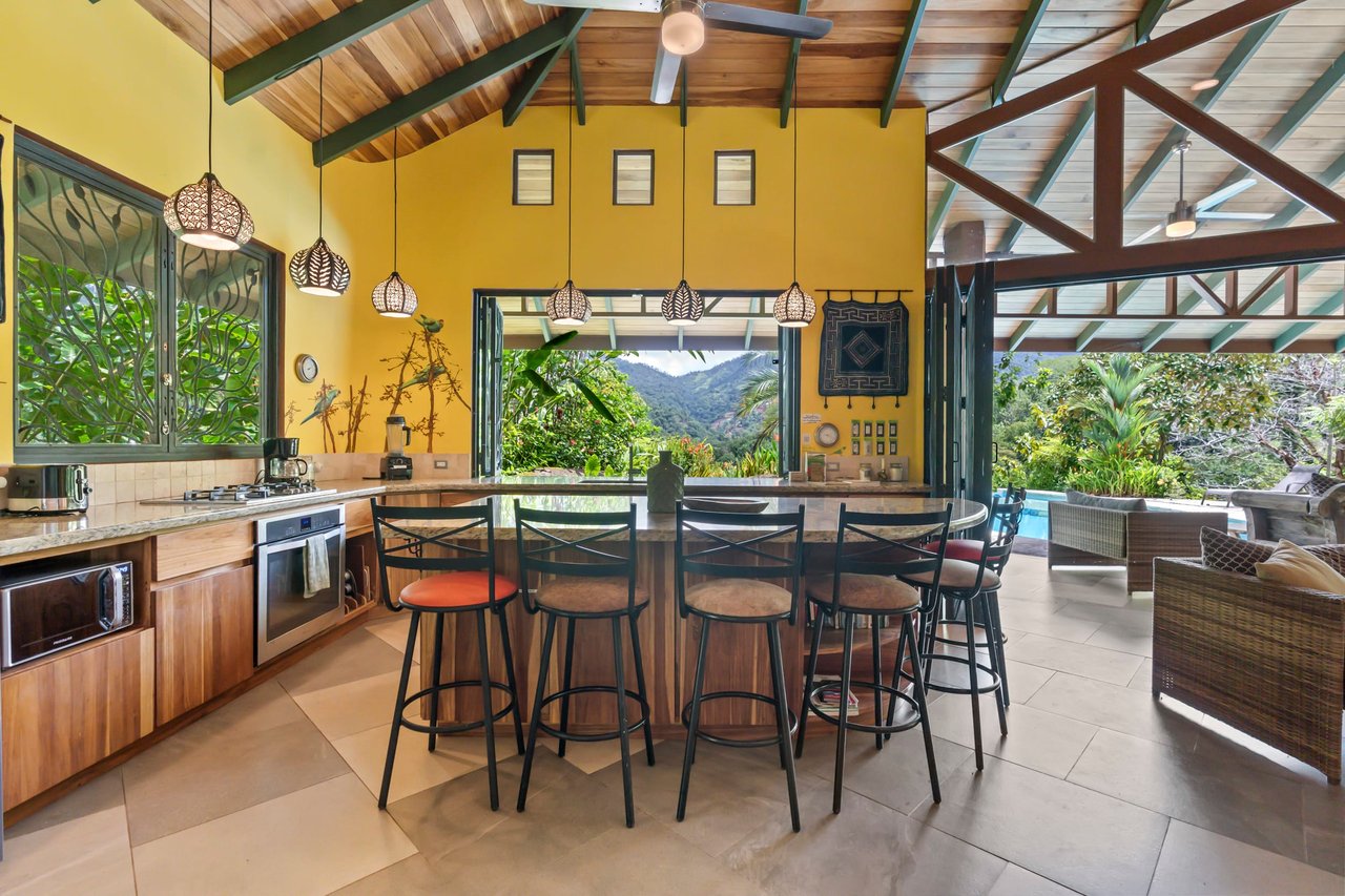 Casa Loro Verde,  Rainforest Jungle Retreat Home on 5.24 Acres in Portalon!