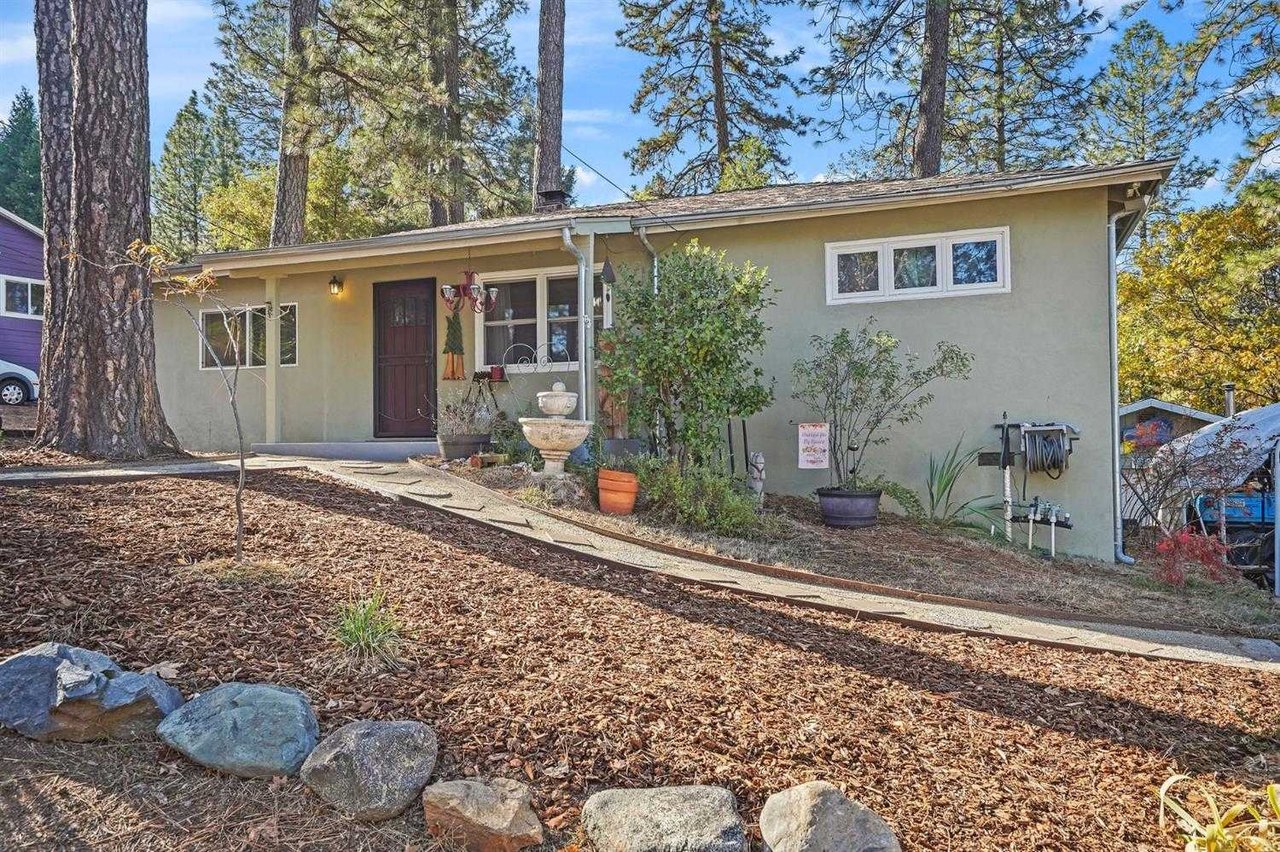 3222 Gerle Avenue