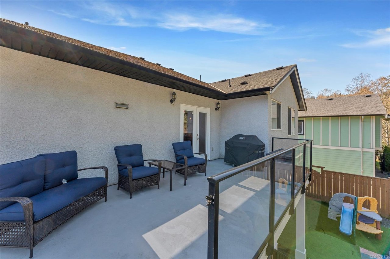 980 Wild Ridge Wy