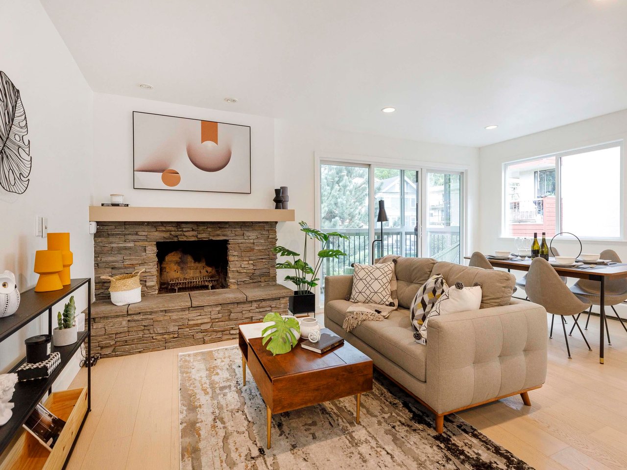 204-2770 Burrard St