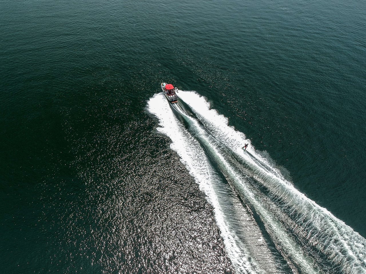 Center Console Boat