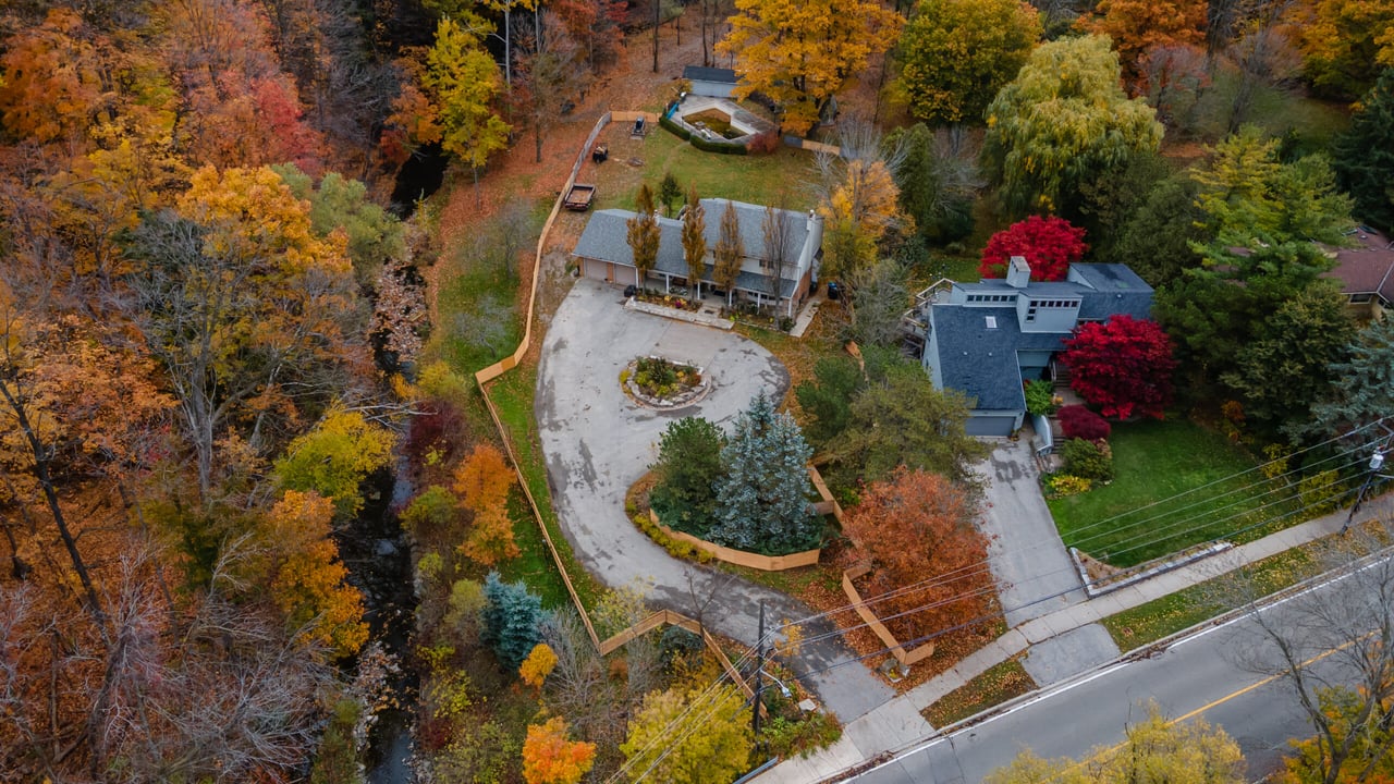 801 Meadow Wood Road 