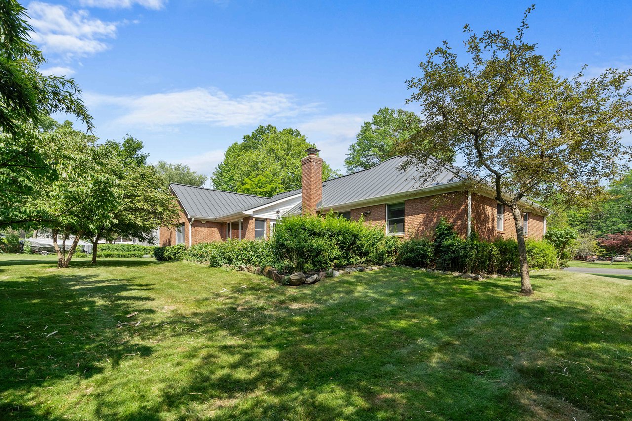 80 Russet Lane