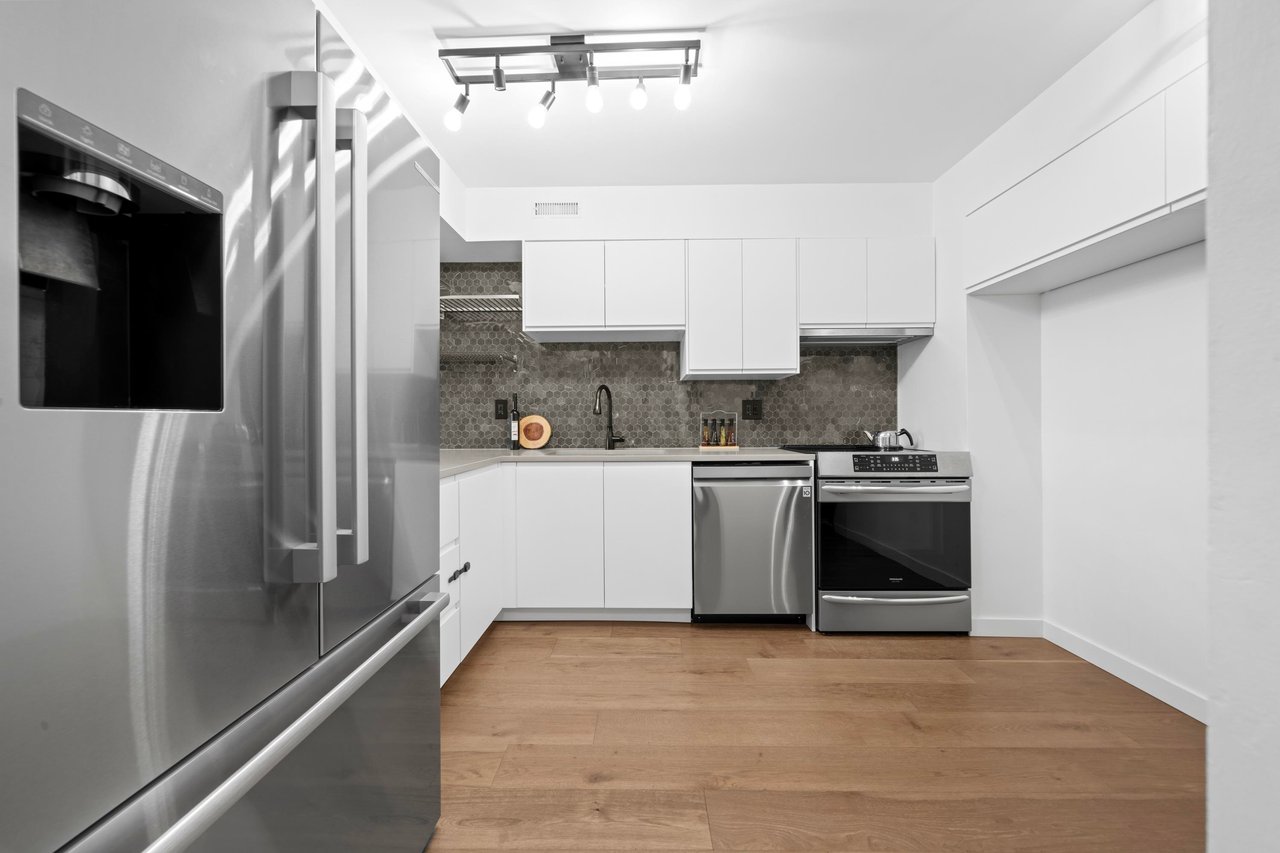 7354 Coronado Drive, Burnaby