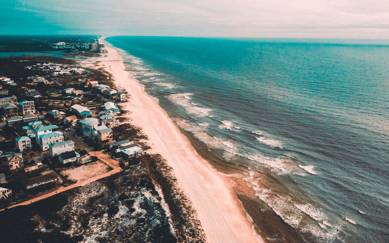 Navigating 30A, FL Traffic: Tips for Commuters and Residents