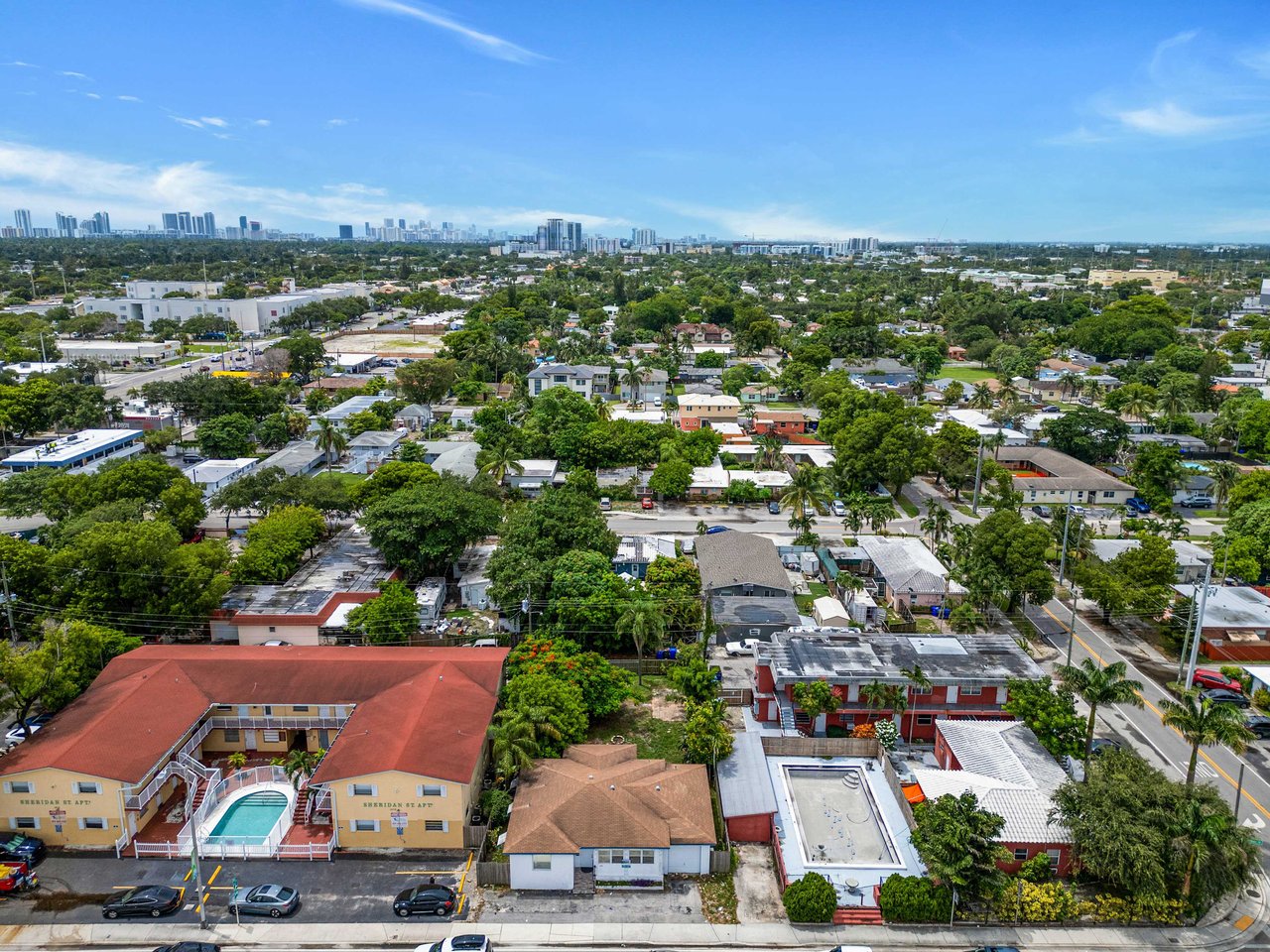 1844 Sheridan St Hollywood FL-33020