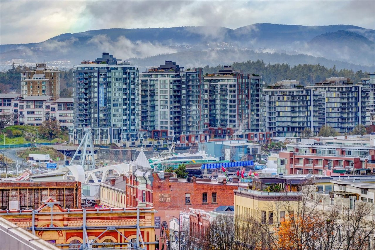 910-728 Yates St, Victoria