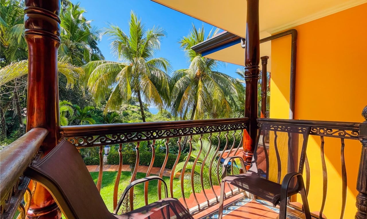 Oceanfront Boutique Spa Hotel, Dominical, Puntarenas