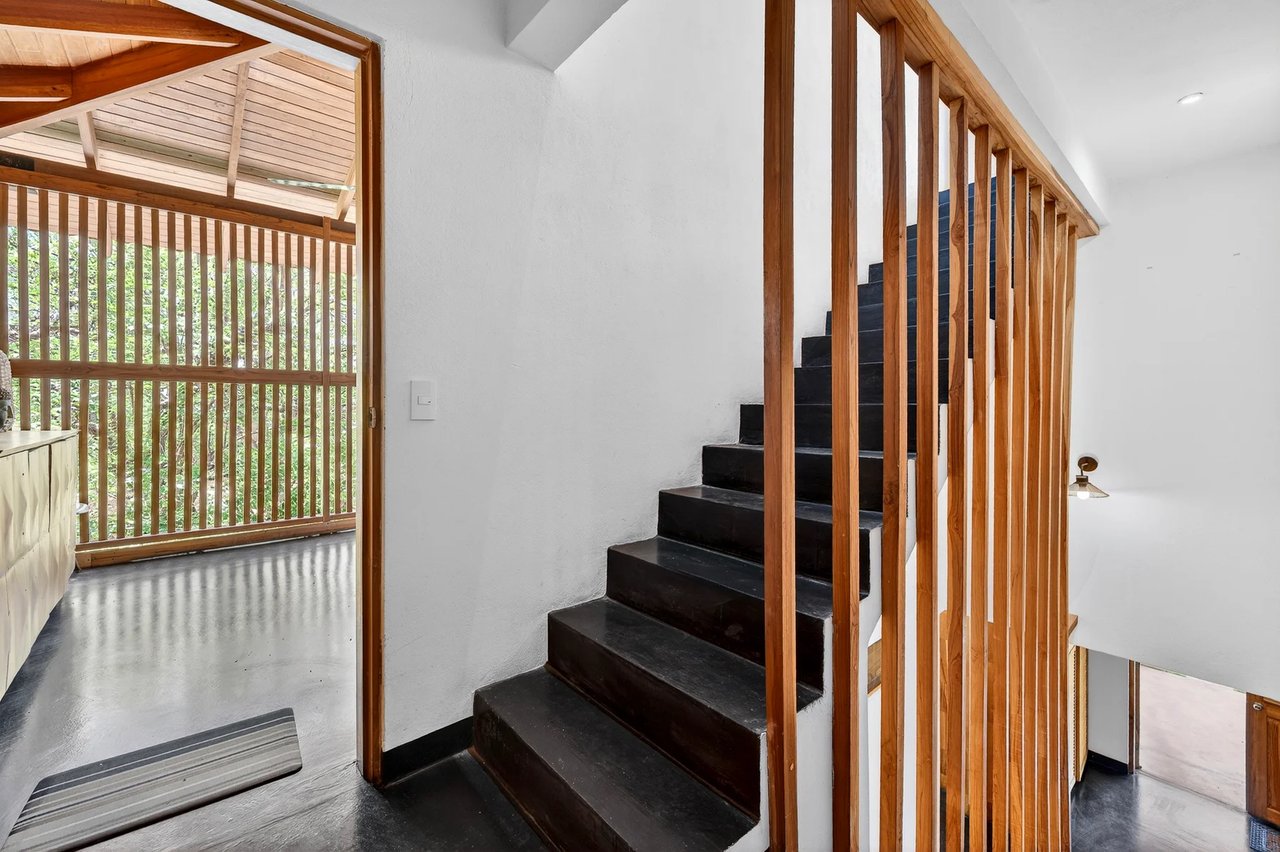 Modern Home in Beachfront Gated Community, Tamarindo, Guanacaste