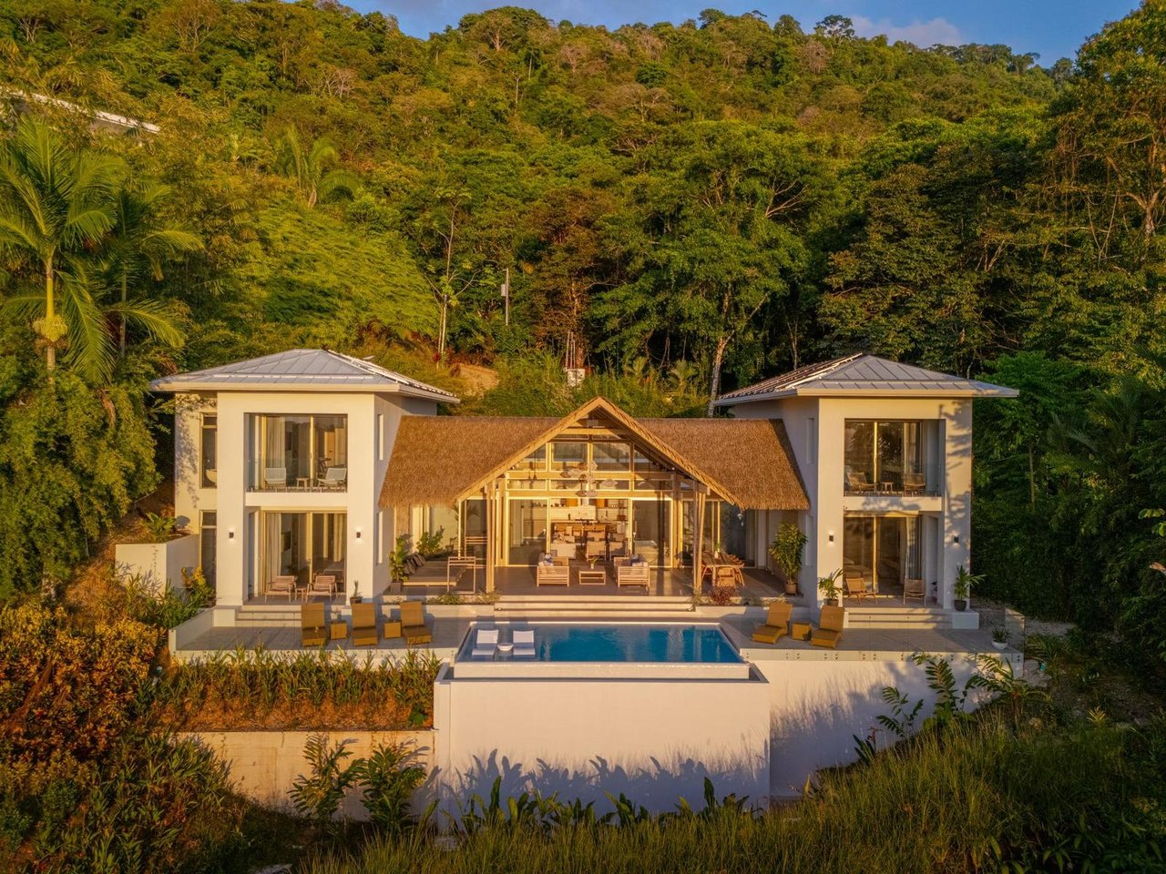 Private Sunset View Compound, Dominical, Puntarenas