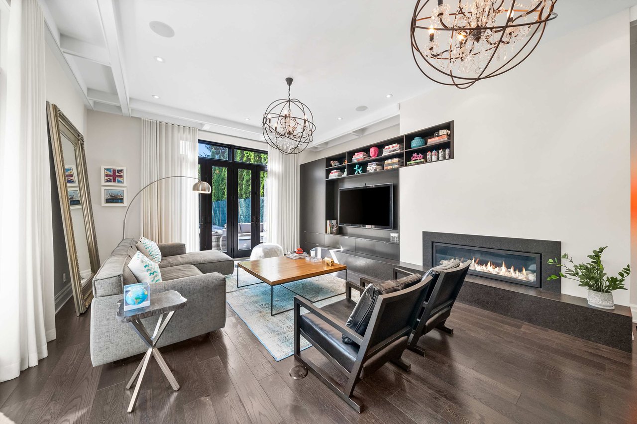 SOld: The Exclusive Forest Hill South Village