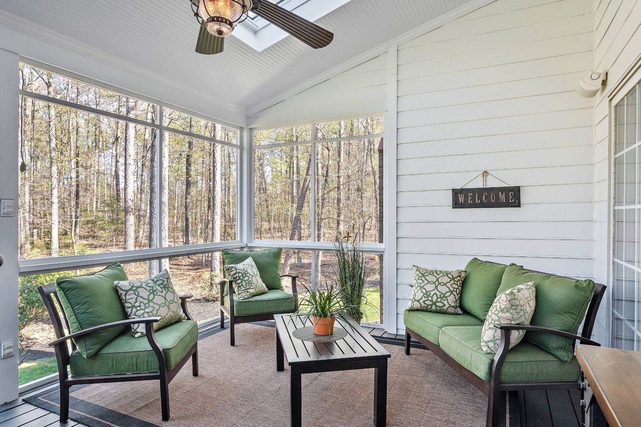 3731 Riverdowns North Drive