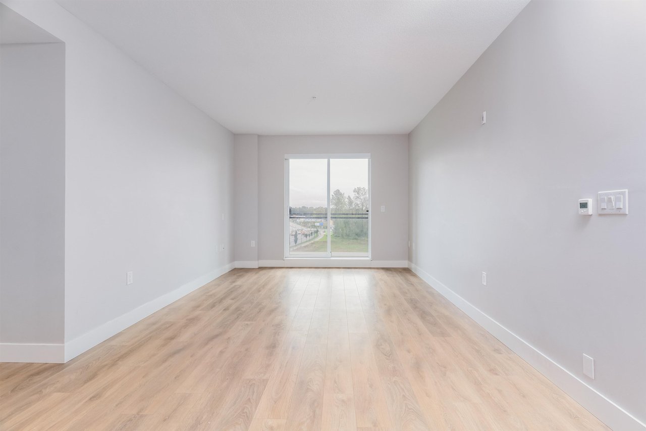 507-3588 Sawmill Cres